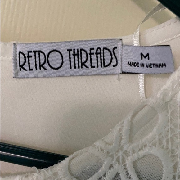 Retro Threads Medium White Blouse - Picture 7 of 9